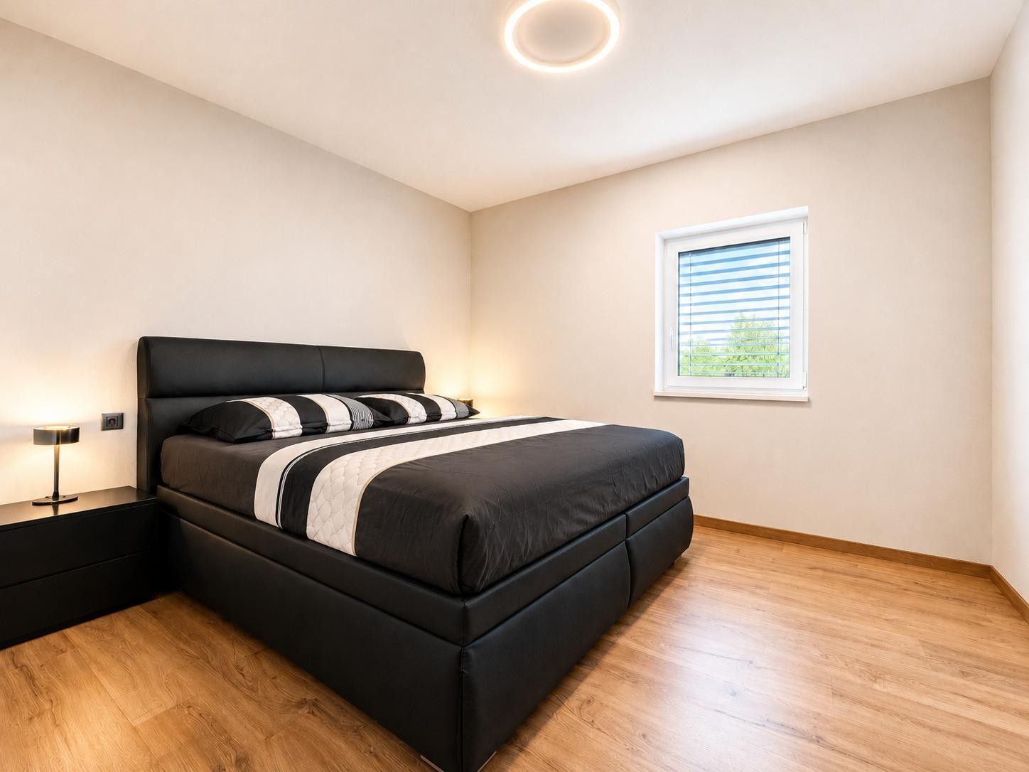 Prodej bytu 4+kk 80 m² - foto 5