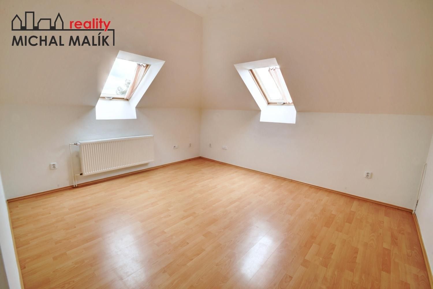 Pronájem bytu 3+kk 71 m² - foto 4