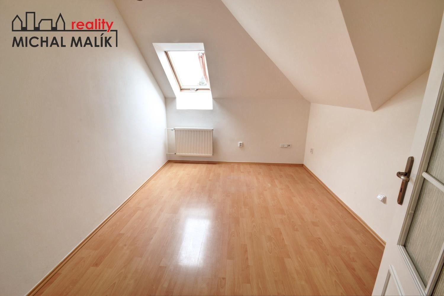 Pronájem bytu 3+kk 71 m² - foto 5