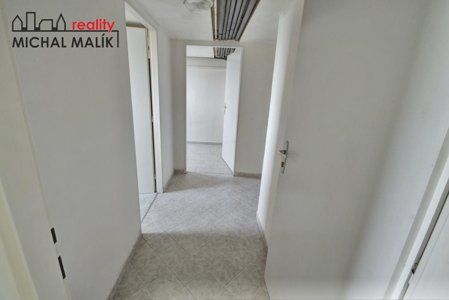 Pronájem bytu 3+kk 71 m² - foto 11