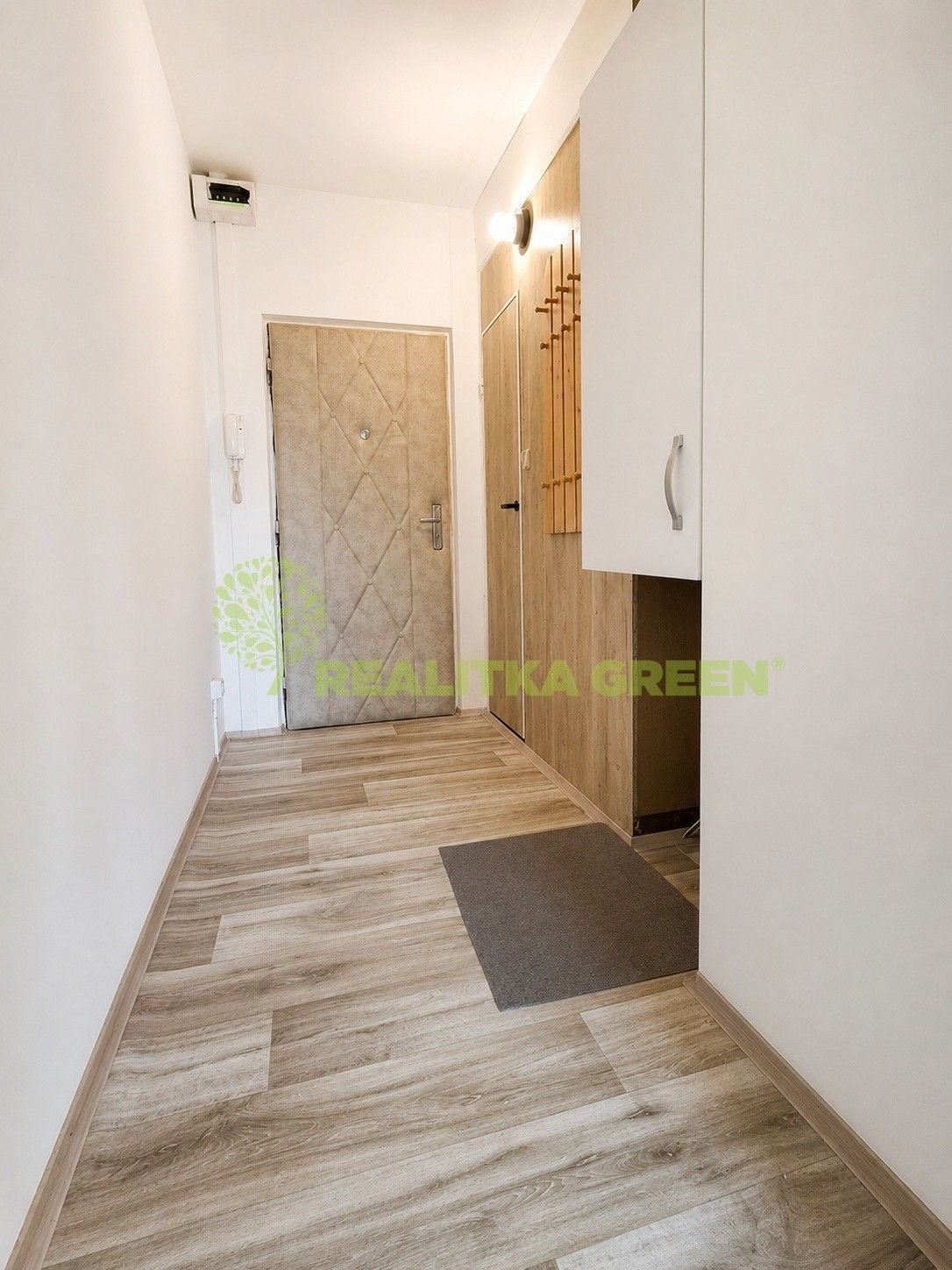Pronájem bytu 2+kk 41 m² - foto 6