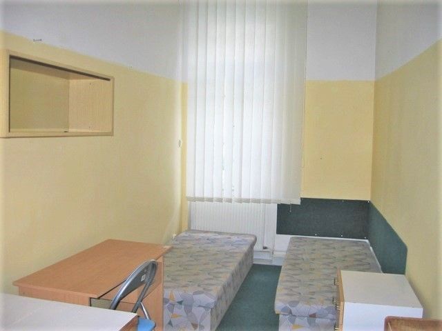 Pronájem bytu 3+1 70 m² - foto 1