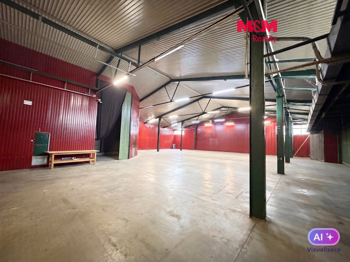 Pronájem komerčního prostoru 1000 m² - foto 1