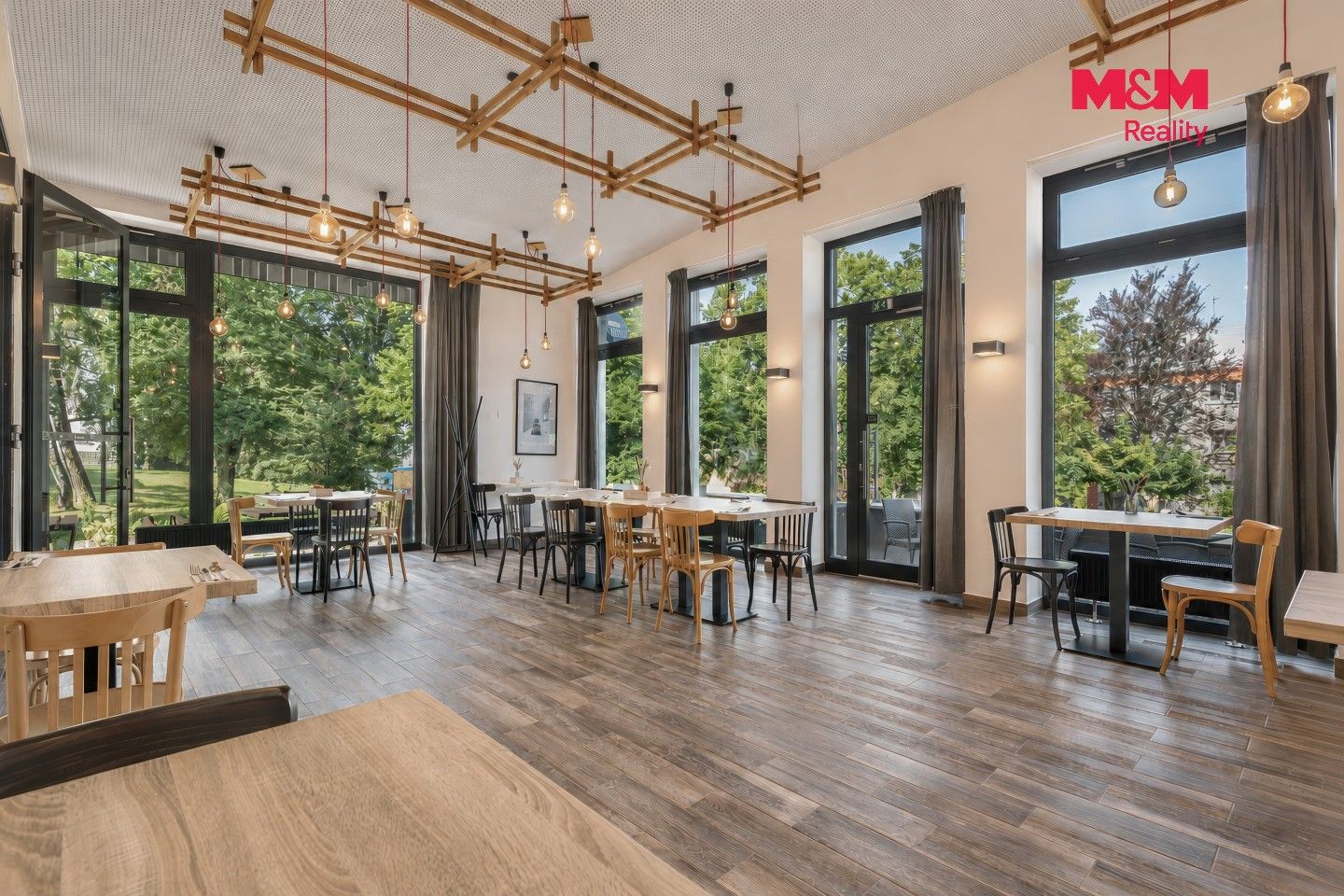Prodej komerčního prostoru 500 m² - foto 14