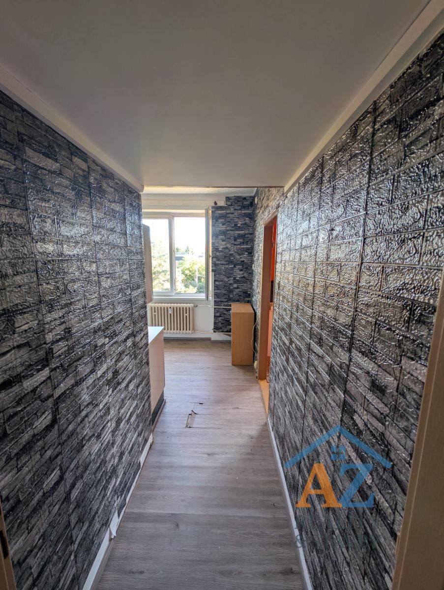 Pronájem bytu 2+1 49 m² - foto 3