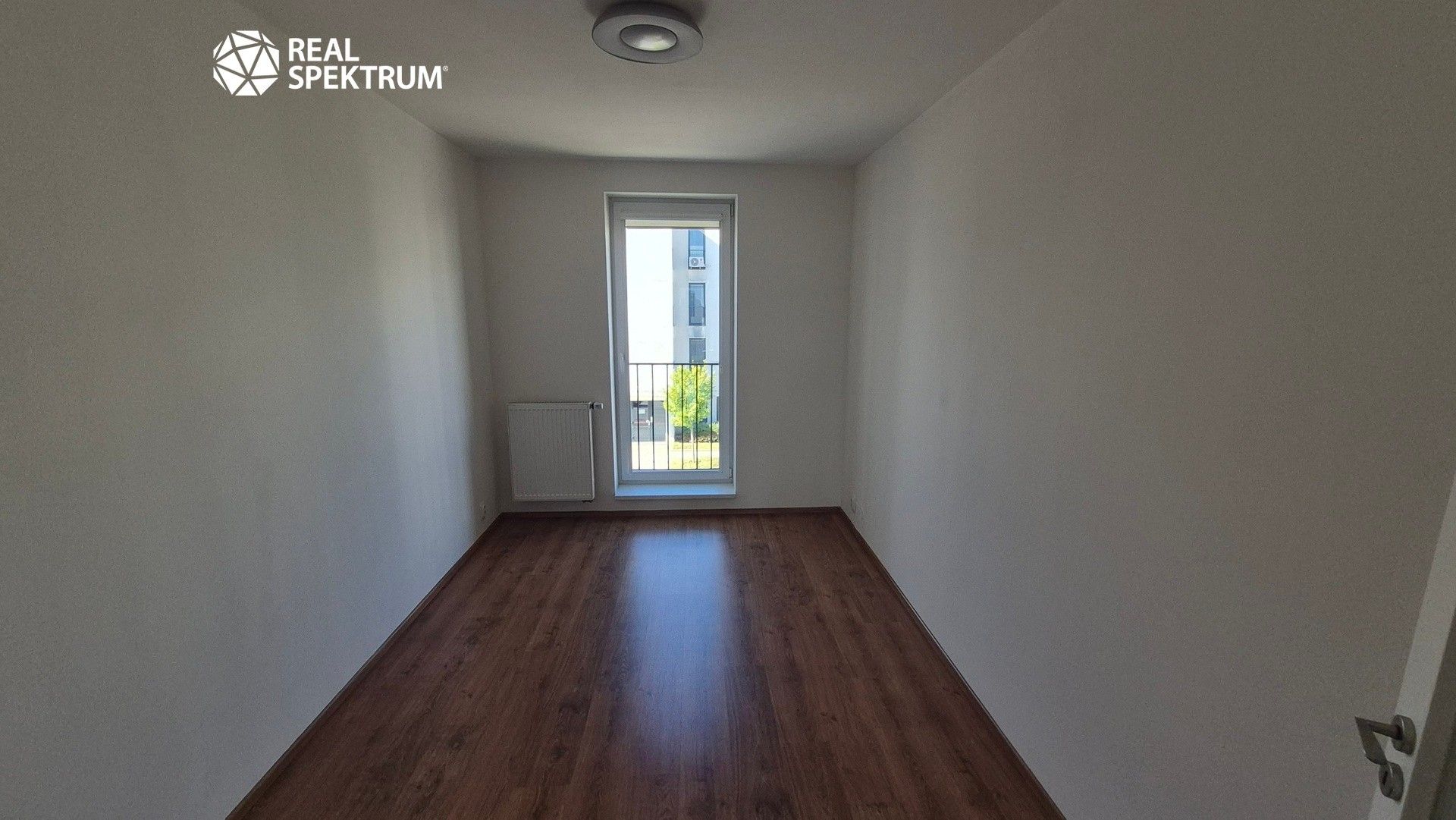 Pronájem bytu 3+kk 74 m² - foto 11