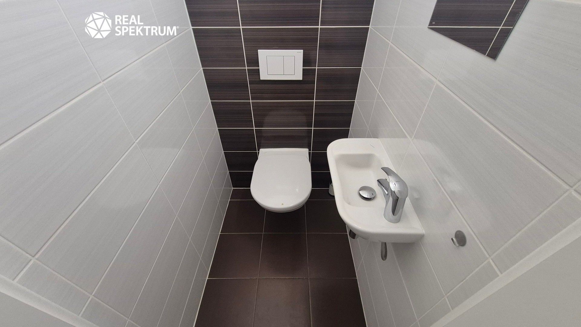 Pronájem bytu 3+kk 74 m² - foto 15
