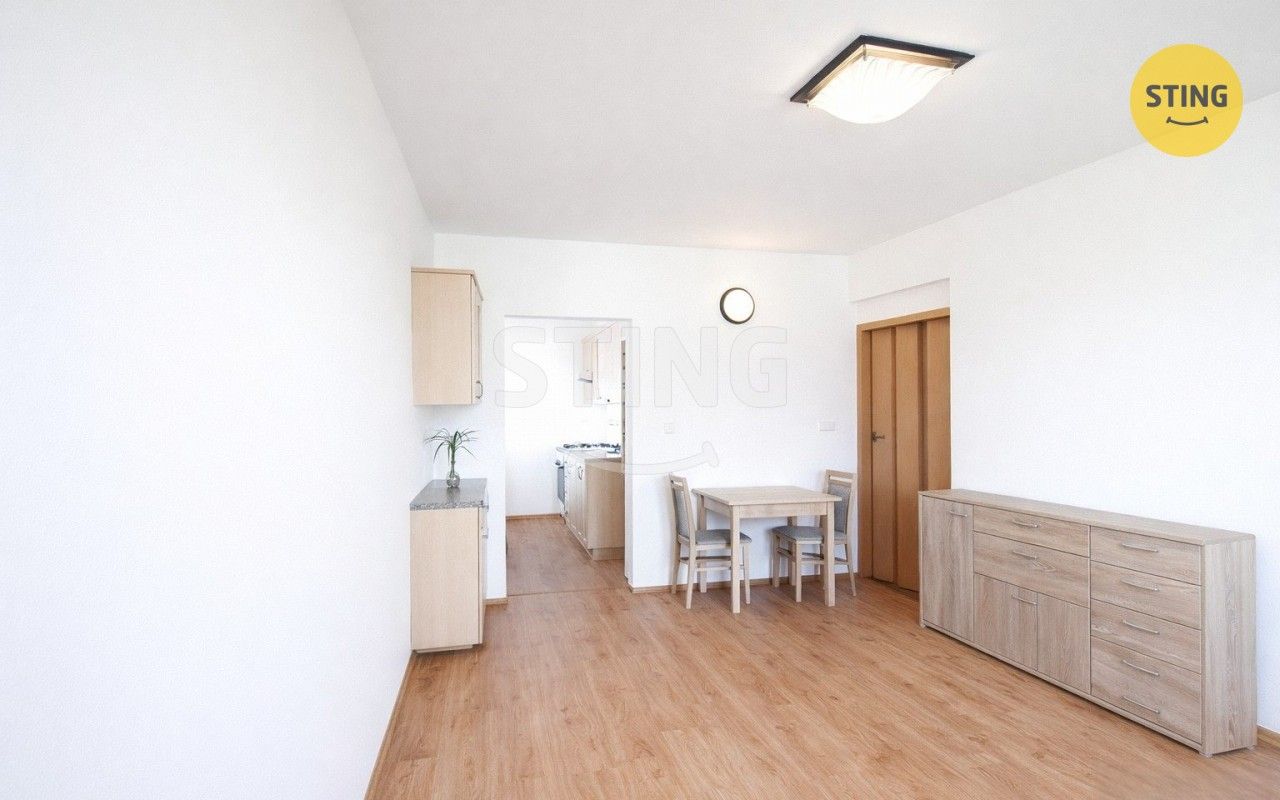 Pronájem bytu 1+1 37 m² - foto 15