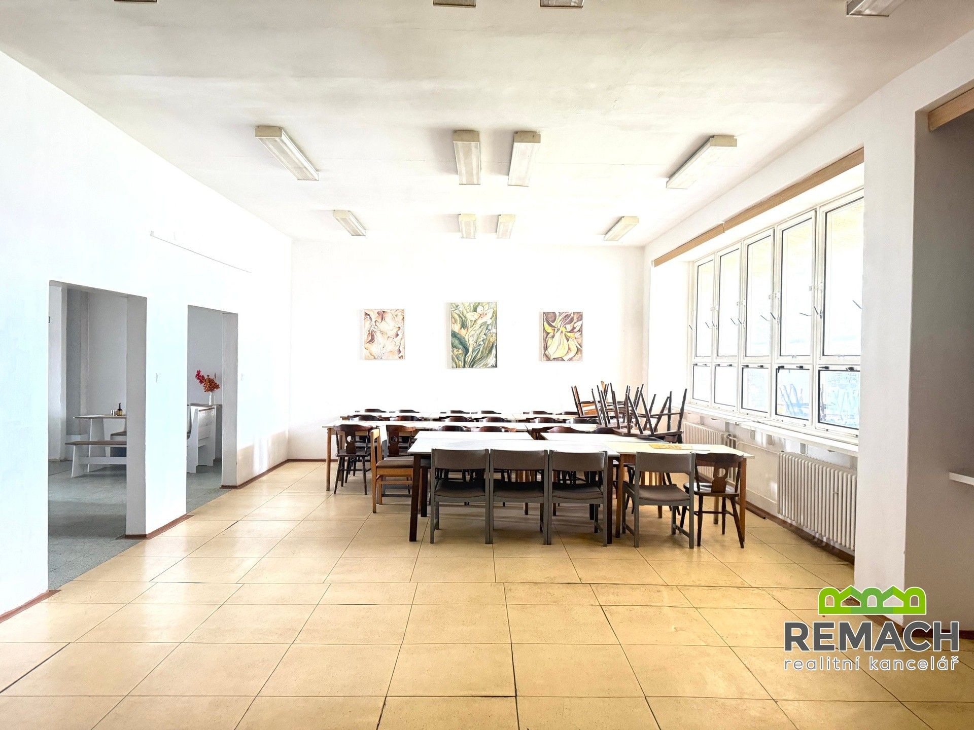 Pronájem komerčního prostoru 222 m² - foto 14
