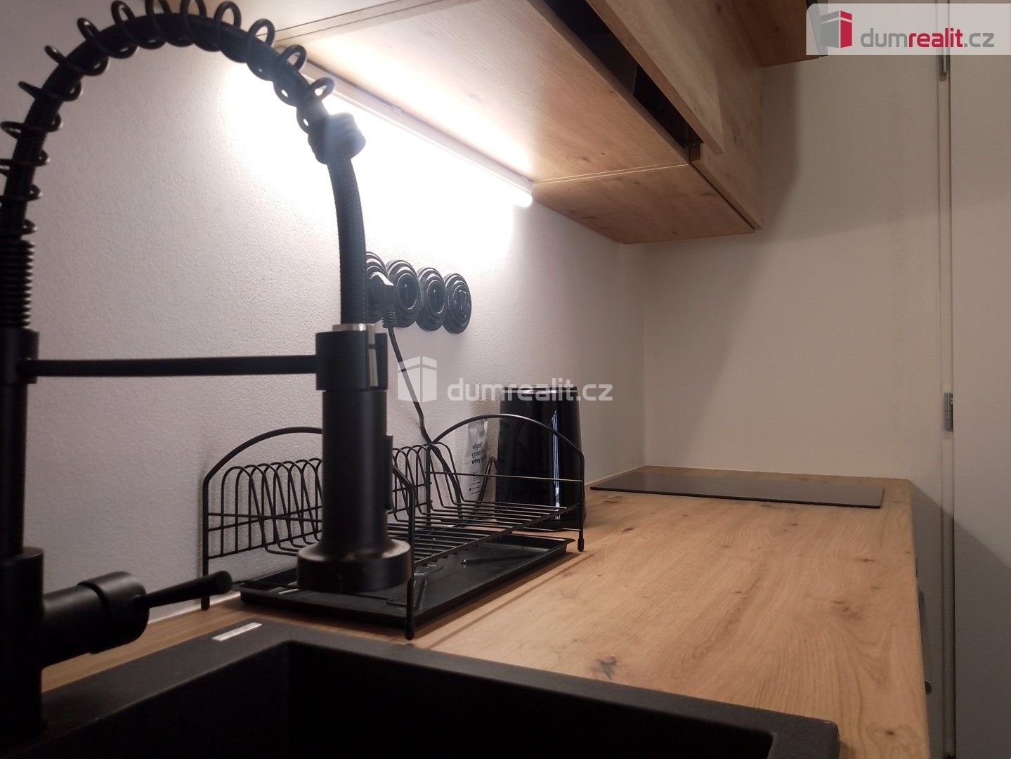 Pronájem bytu 2+kk 33 m² - foto 2