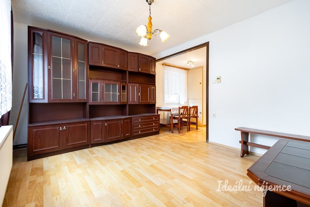 Pronájem bytu 2+1 41 m² - foto 5