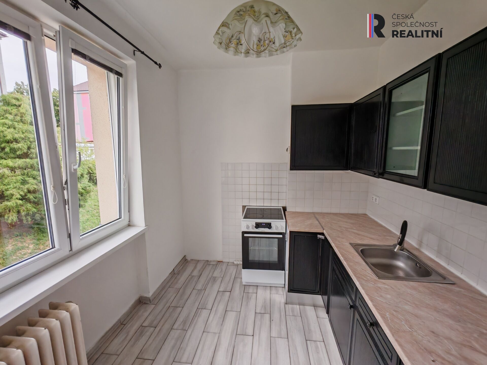 Prodej bytu 2+1 61 m² - foto 2