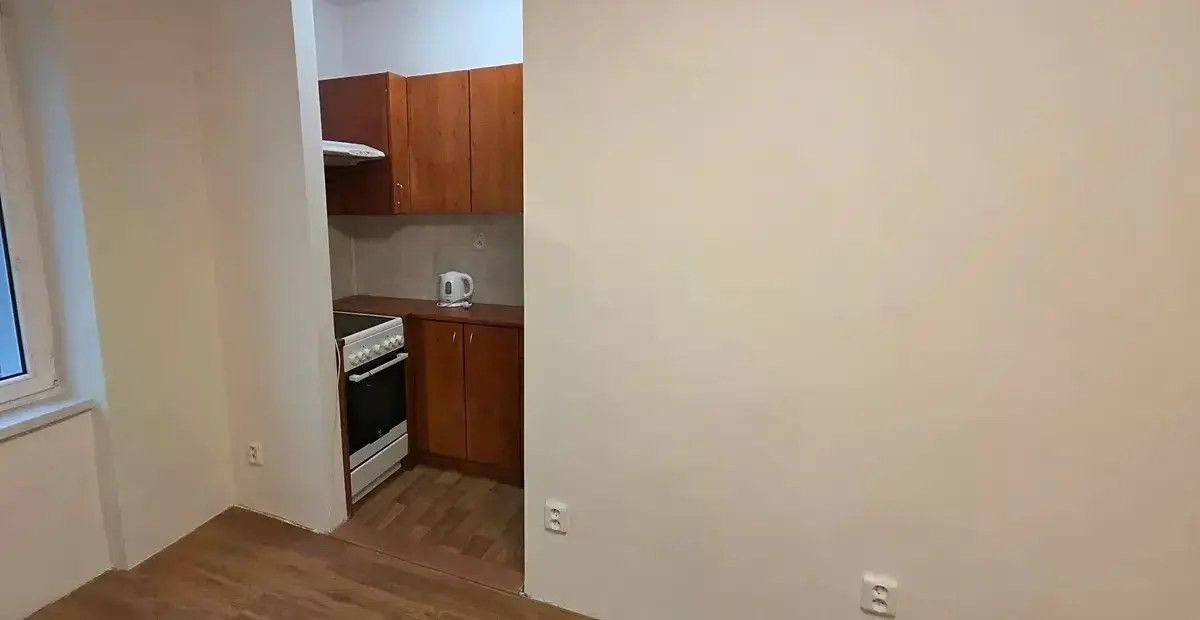 Pronájem bytu 1+kk 24 m² - foto 2