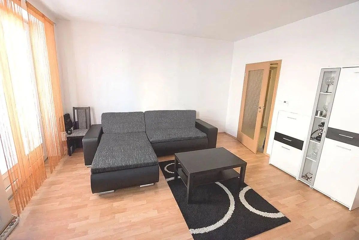 Pronájem bytu 1+1 34 m² - foto 10