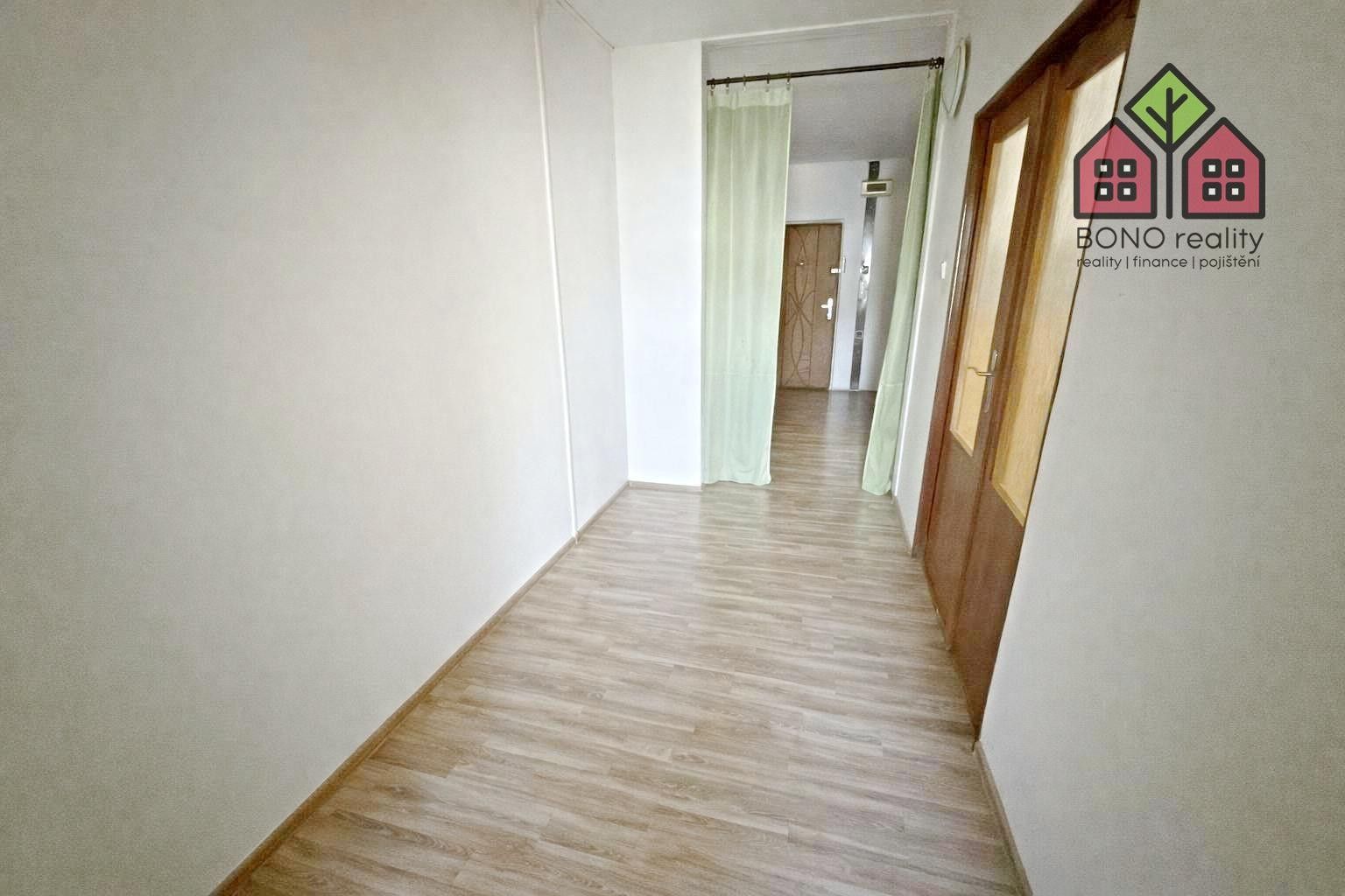 Pronájem bytu 3+1 75 m² - foto 10