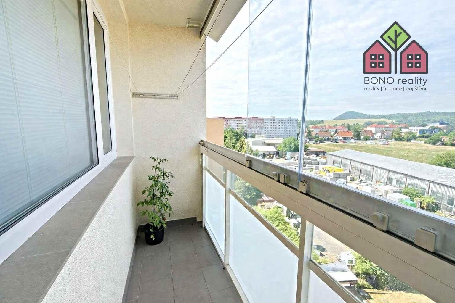 Pronájem bytu 3+1 75 m² - foto 18