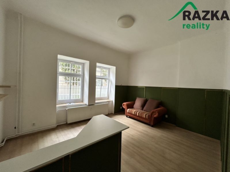 Pronájem komerčního prostoru 25 m² - foto 4