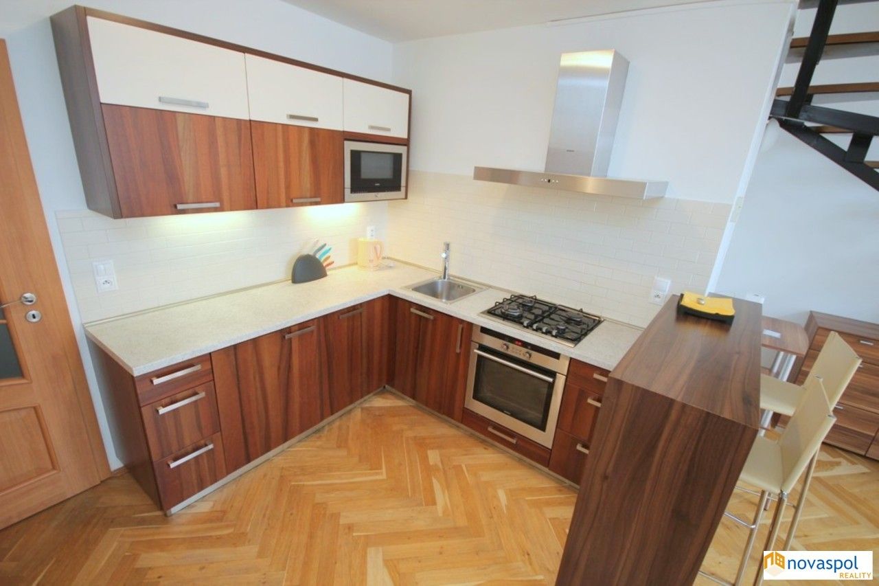 Pronájem bytu 2+kk 84 m² - foto 9