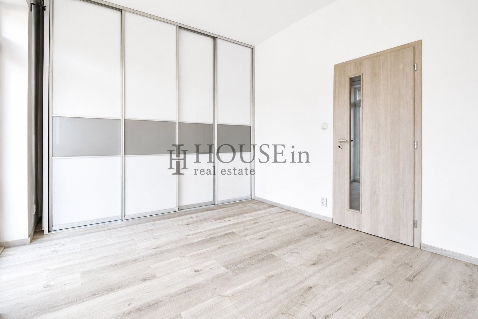 Pronájem bytu 2+kk 60 m² - foto 4