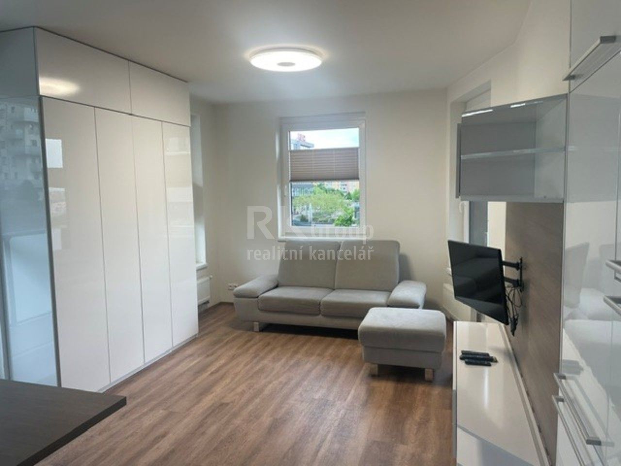 Prodej bytu 2+kk 65 m² - foto 6