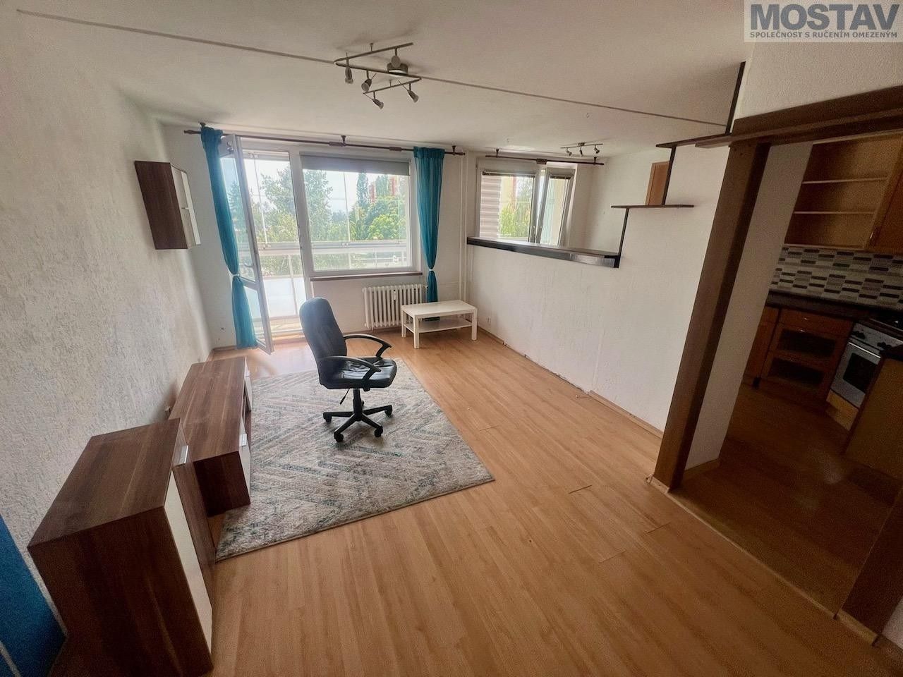 Pronájem bytu 3+1 68 m² - foto 5