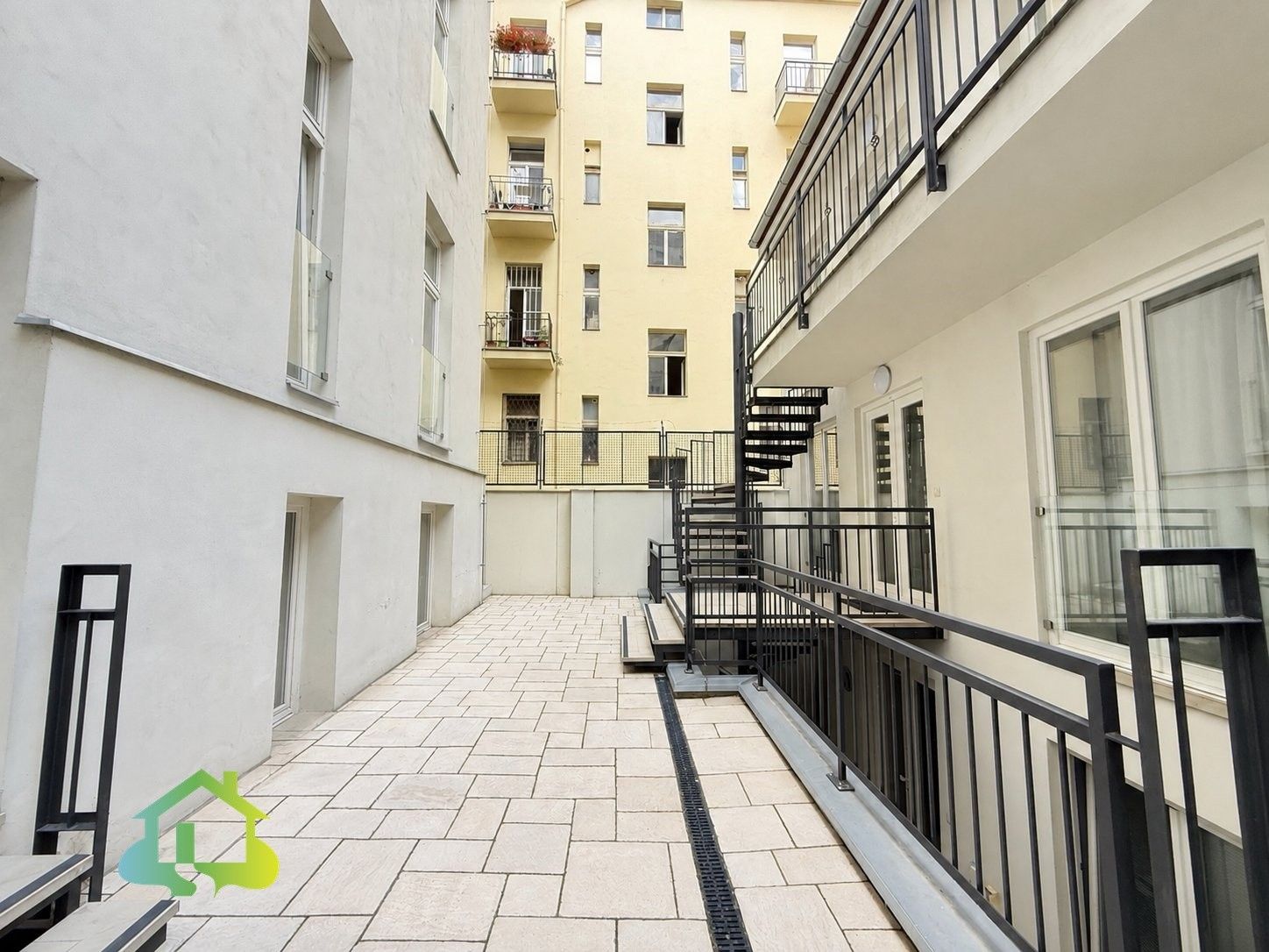 Pronájem bytu 1+kk 25 m² - foto 6
