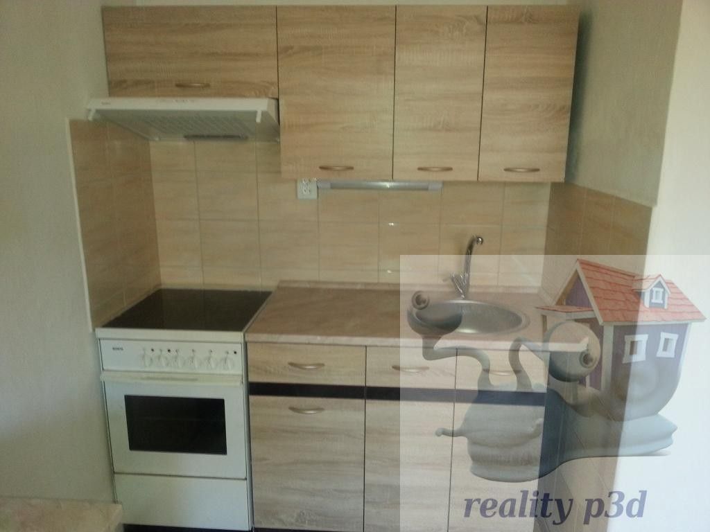Pronájem bytu 2+kk 42 m² - foto 3