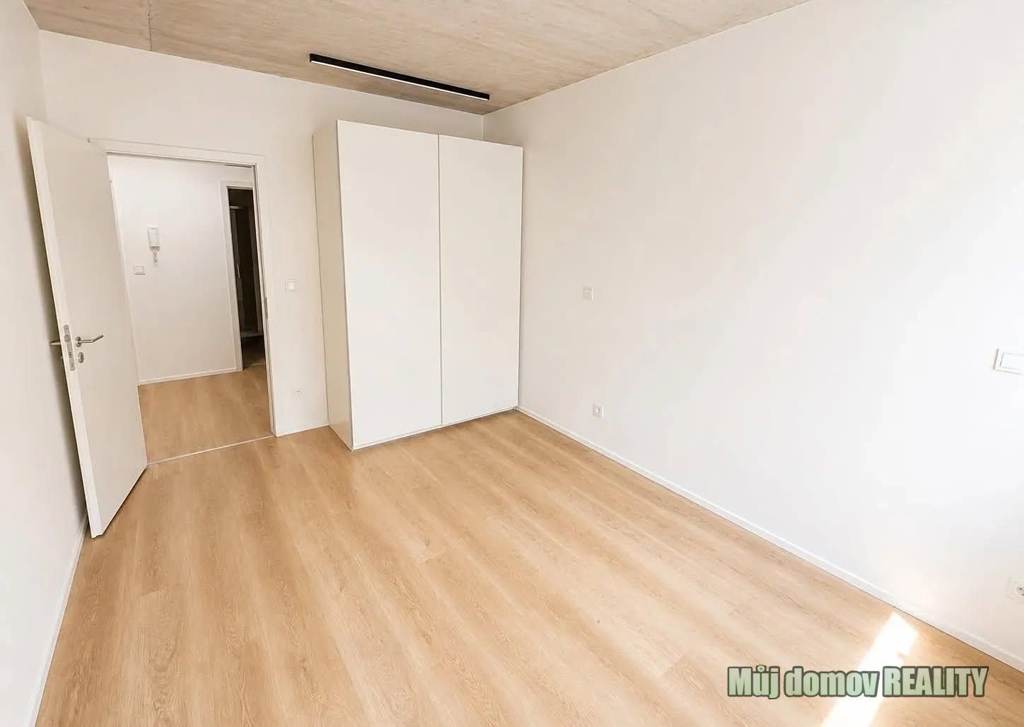 Pronájem bytu 2+kk 55 m² - foto 7