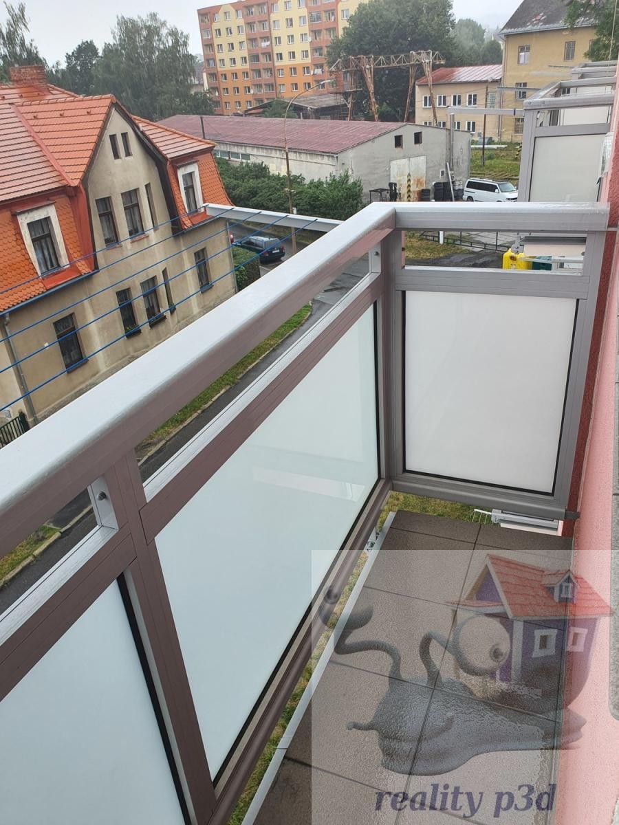Pronájem bytu 3+1 69 m² - foto 14