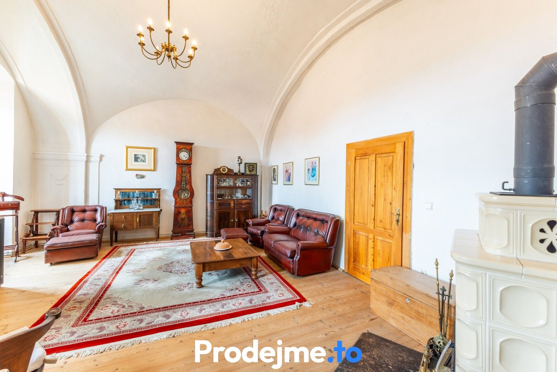 Prodej domu 180 m² - foto 1