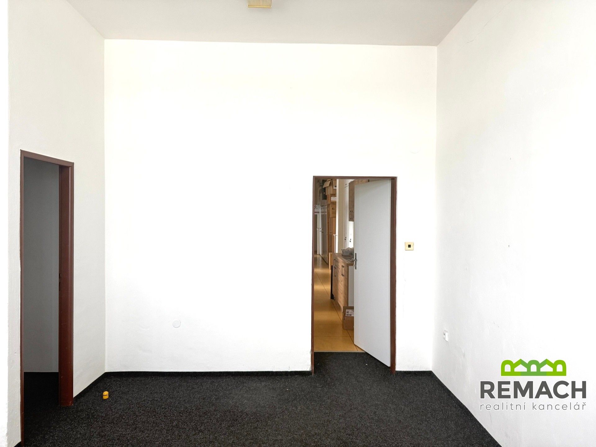 Pronájem komerčního prostoru 20 m² - foto 4