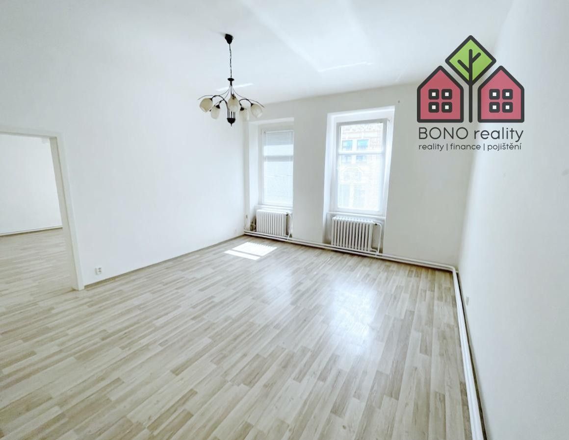 Pronájem bytu 3+1 75 m² - foto 2
