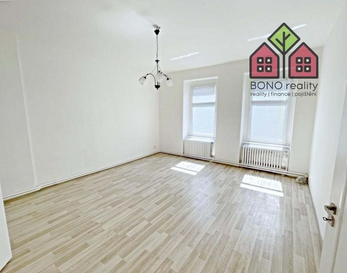 Pronájem bytu 3+1 75 m² - foto 7