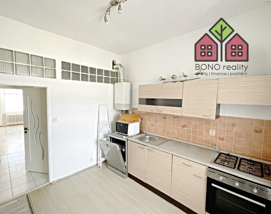 Pronájem bytu 3+1 75 m² - foto 5