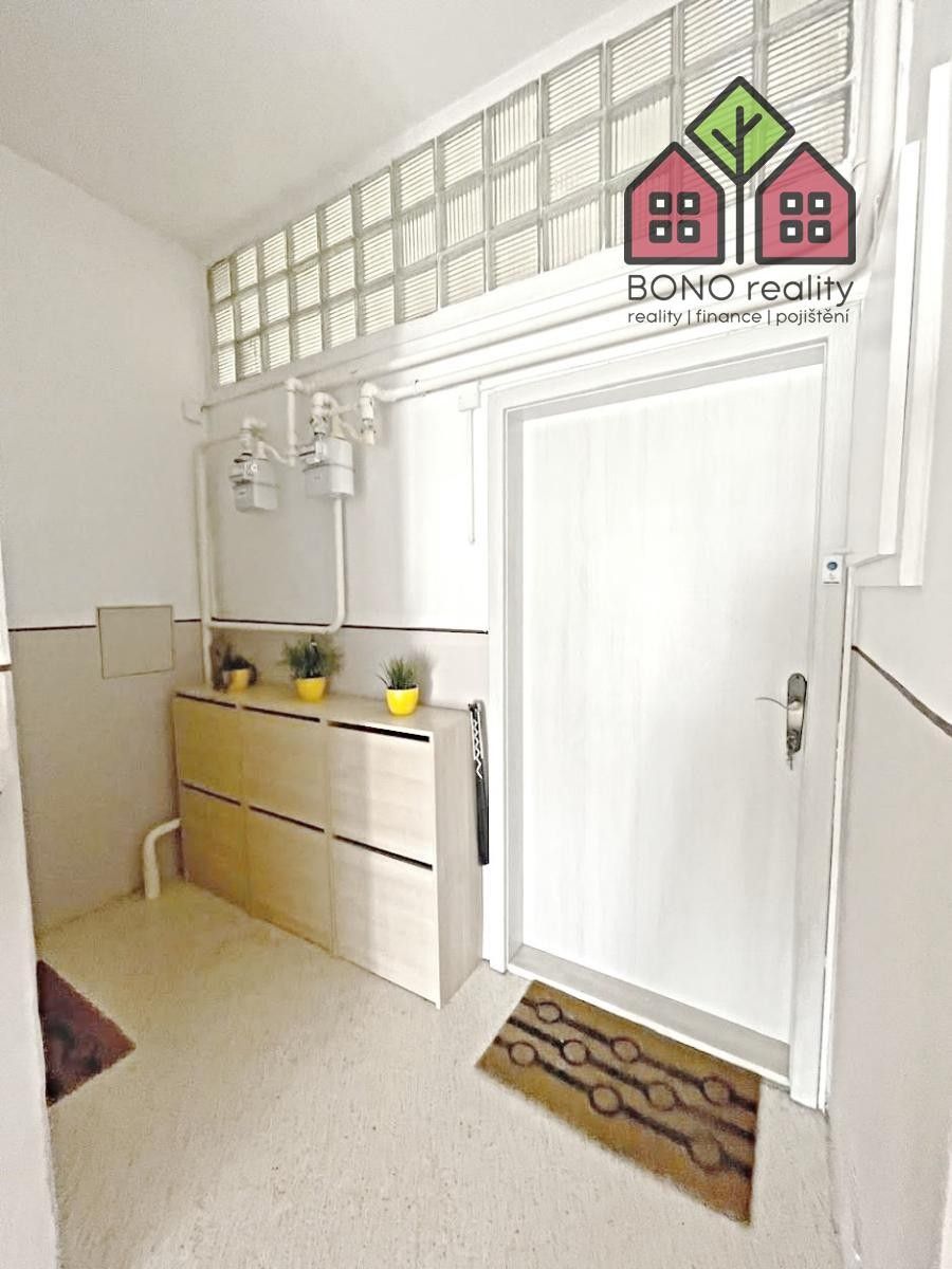 Pronájem bytu 3+1 75 m² - foto 19
