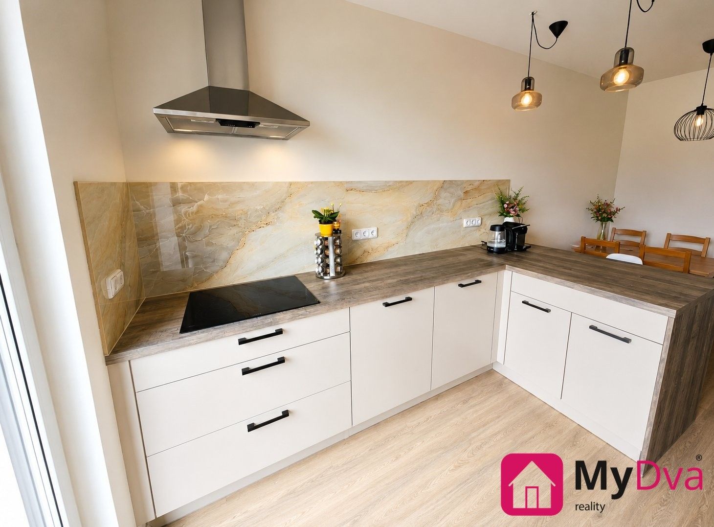 Pronájem bytu 1+kk 20 m² - foto 2