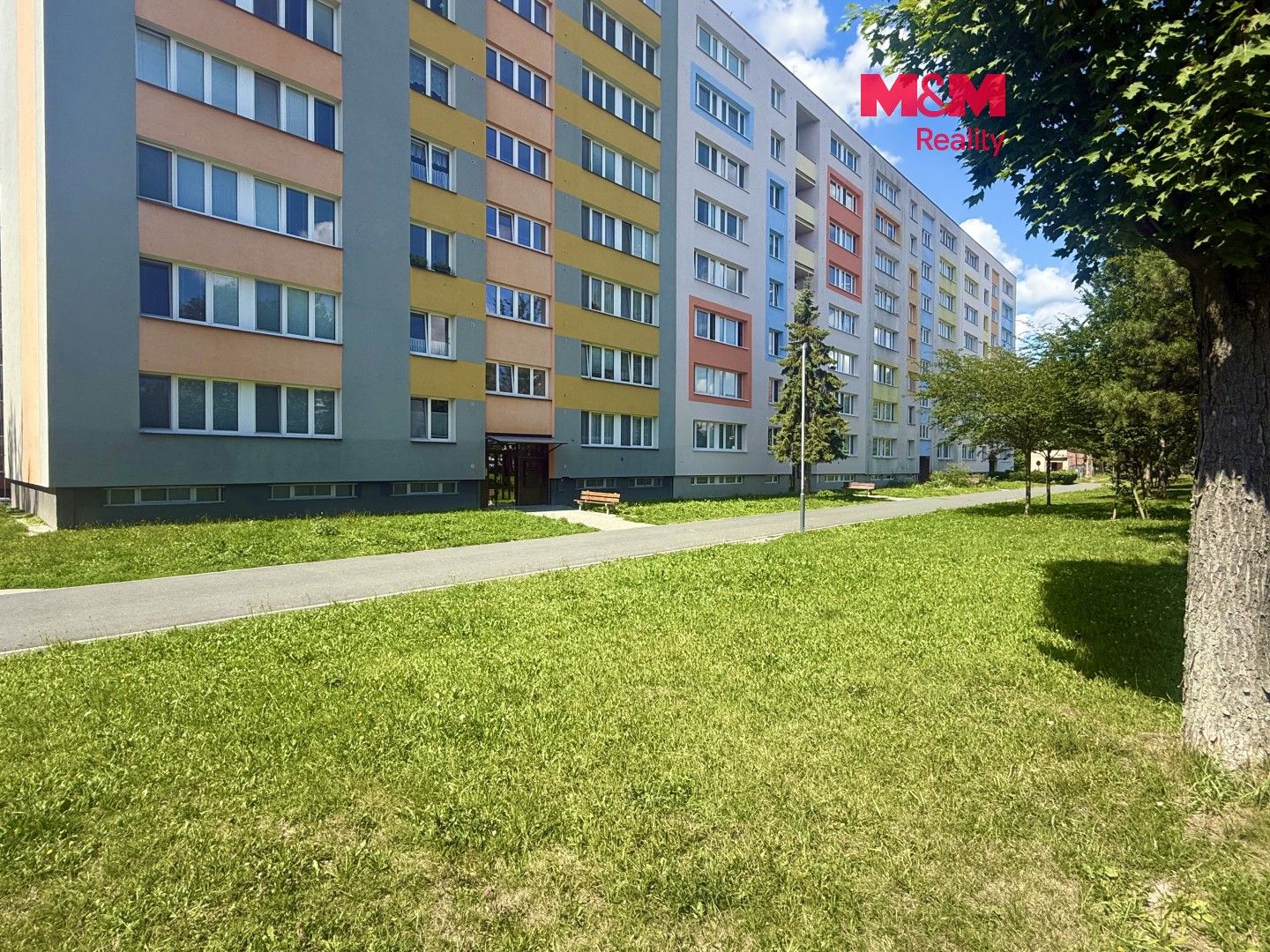 Prodej bytu 3+1 76 m² - foto 1