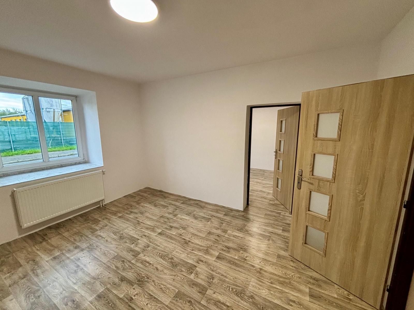 Pronájem bytu 3+kk 61 m² - foto 5