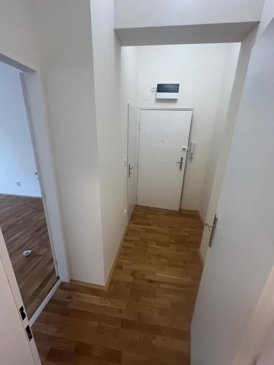 Prodej bytu 1+kk 30 m² - foto 8