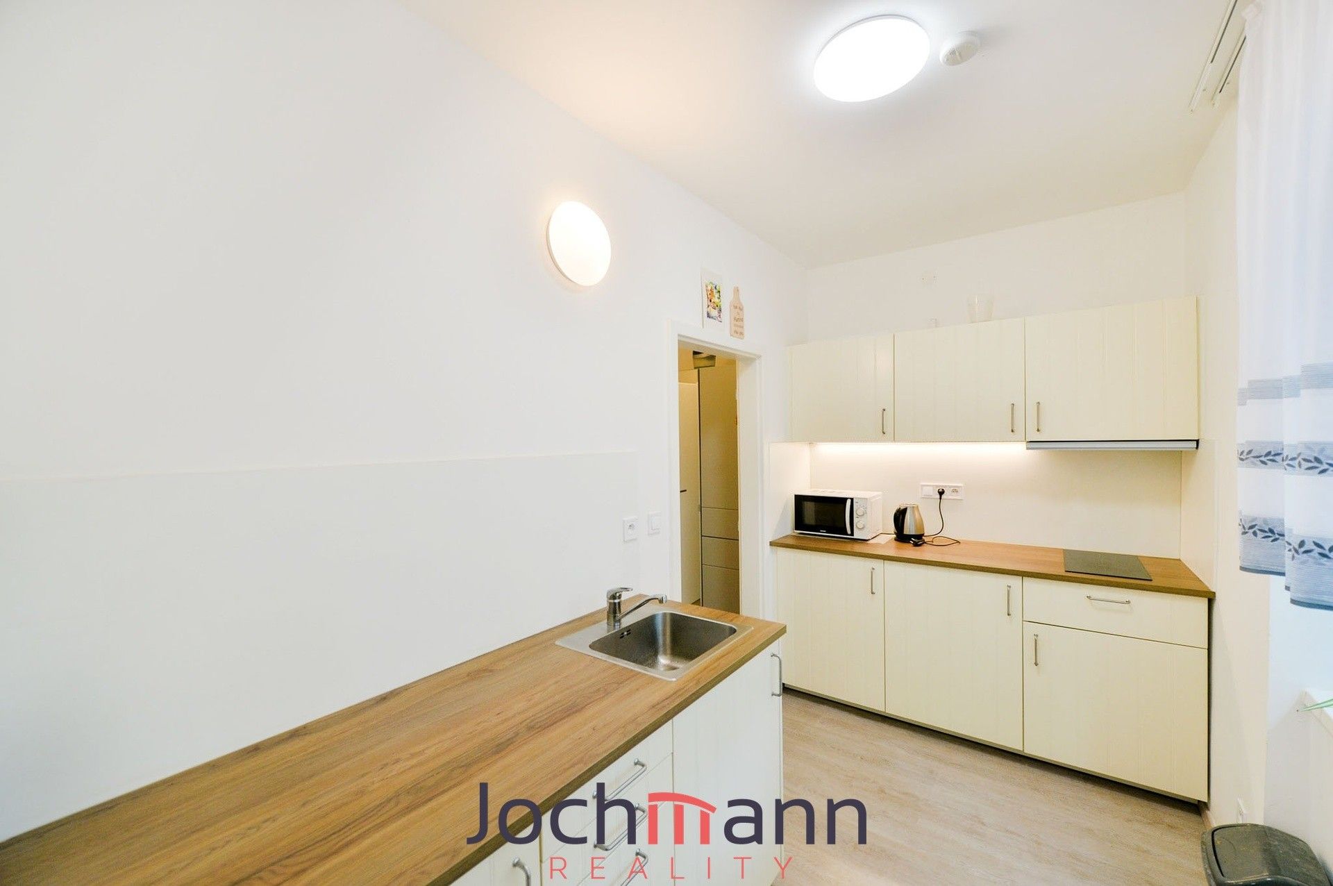 Pronájem bytu 1+1 34 m² - foto 1