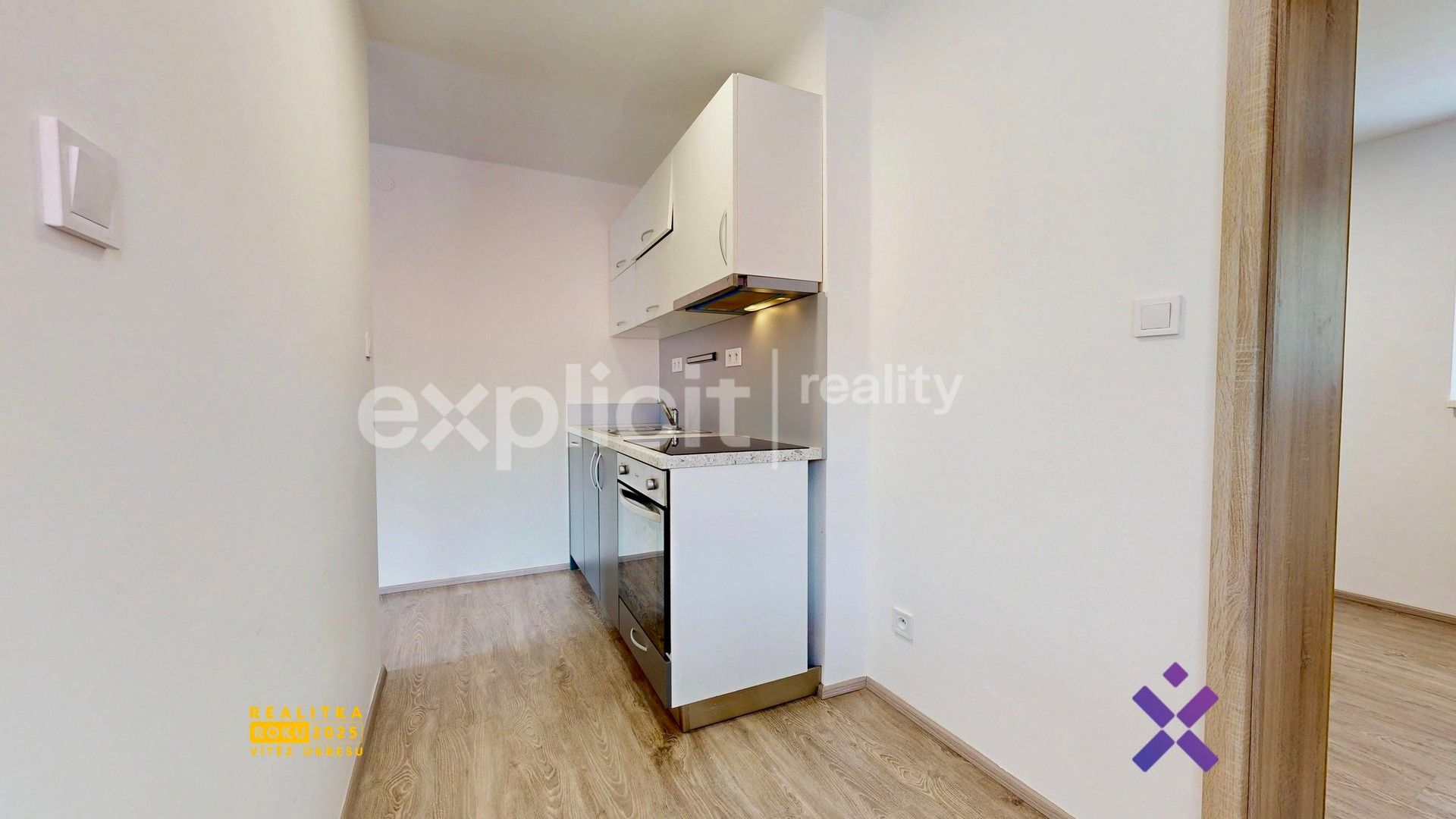 Pronájem bytu 2+kk 38 m² - foto 4