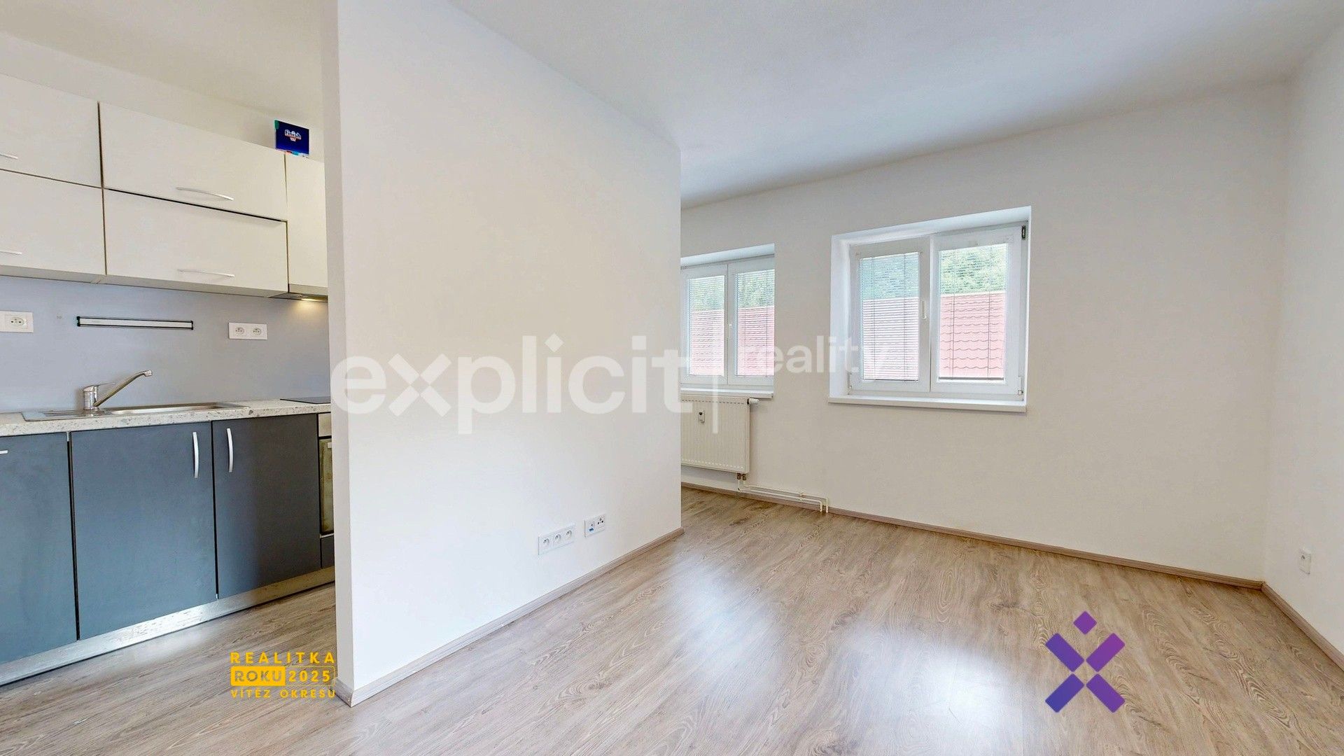 Pronájem bytu 2+kk 38 m² - foto 1