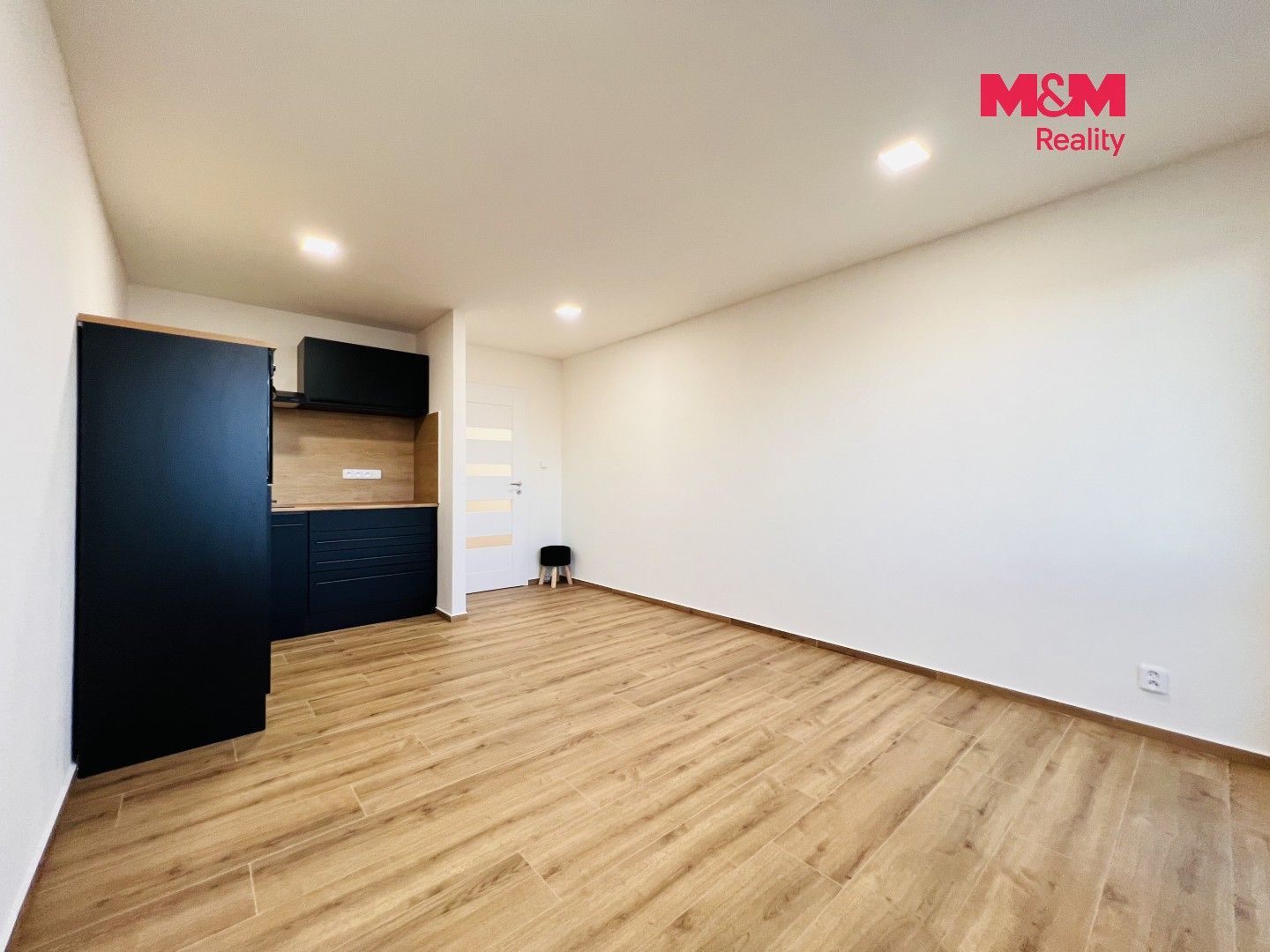 Pronájem bytu 1+kk 28 m² - foto 3