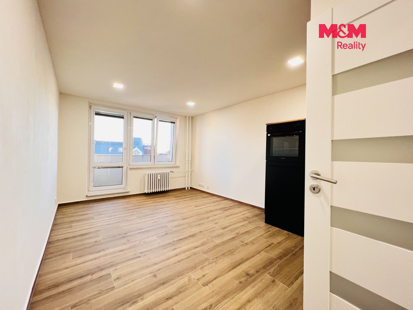 Pronájem bytu 1+kk 28 m² - foto 4