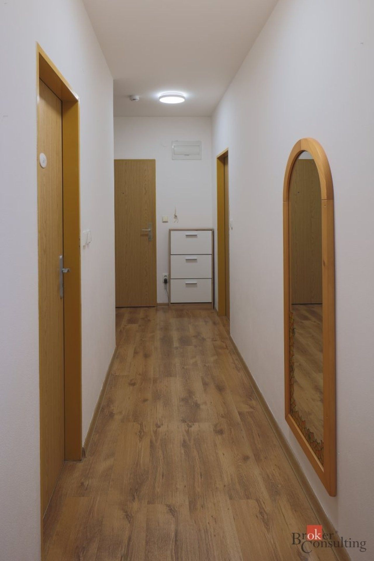 Pronájem bytu 2+kk 59 m² - foto 3
