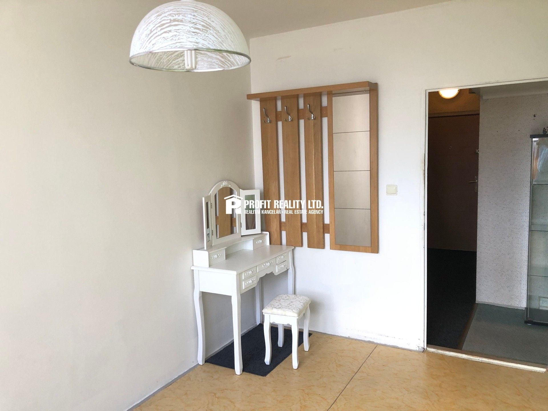 Pronájem bytu 2+kk 43 m² - foto 9