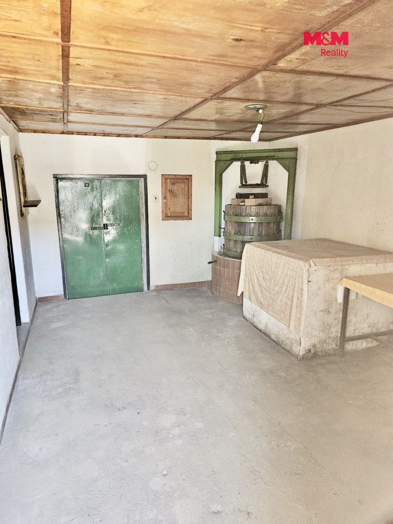 Prodej nemovitosti 141 m² - foto 3