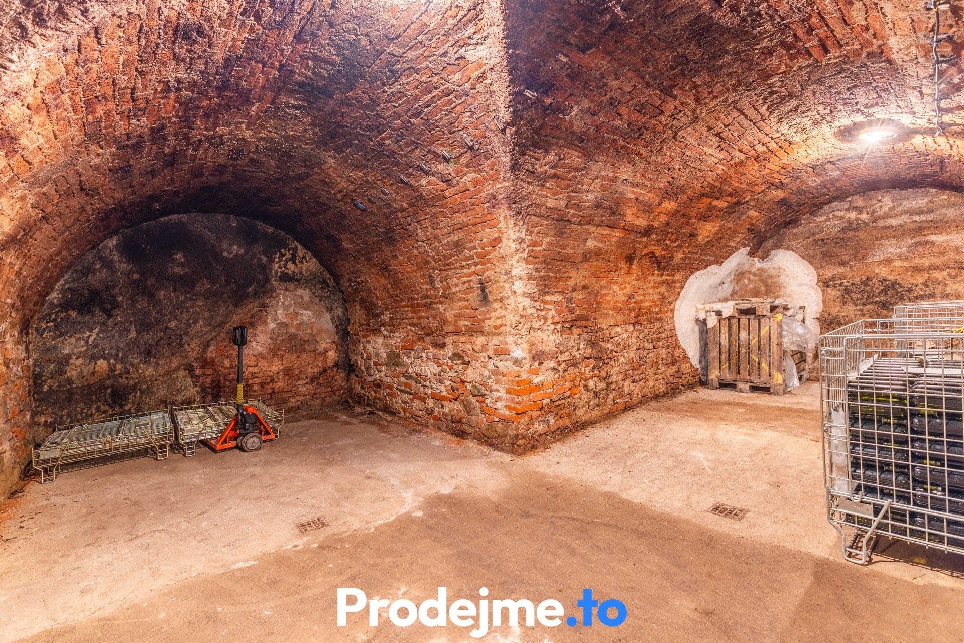 Prodej nemovitosti 478 m² - foto 18