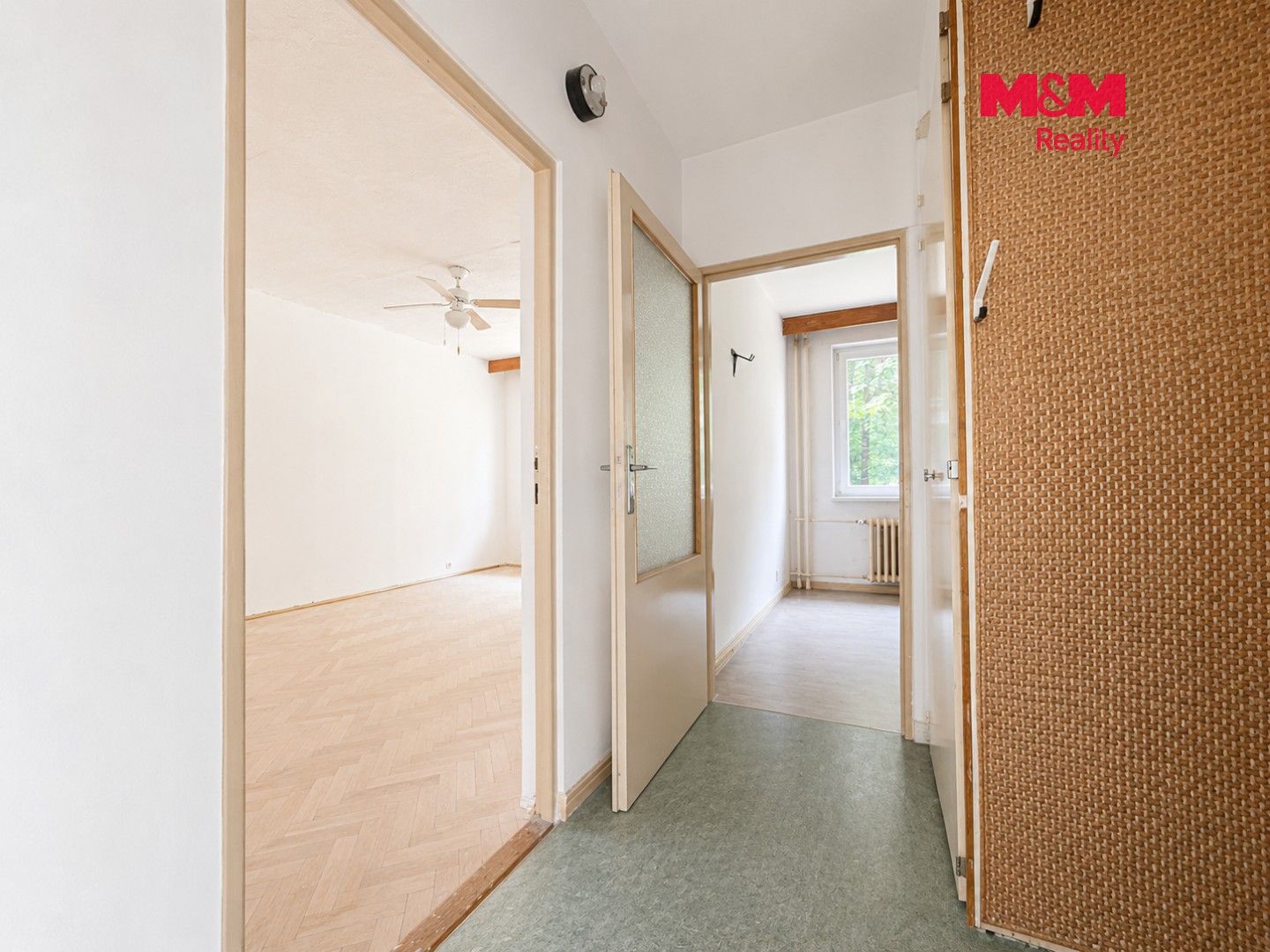 Prodej bytu 1+1 37 m² - foto 4