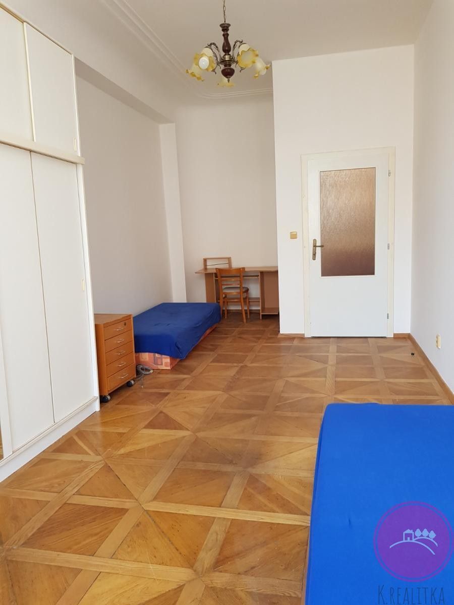 Pronájem bytu 2+1 100 m² - foto 6